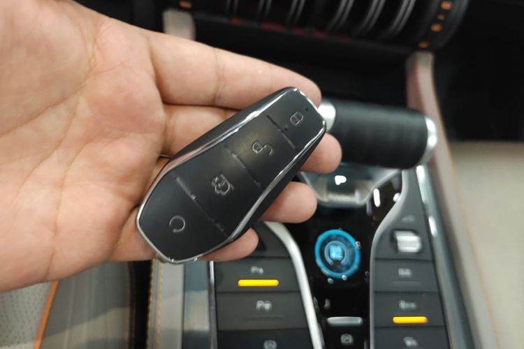 BYD Yuan Plus 2023 immagine di auto #9