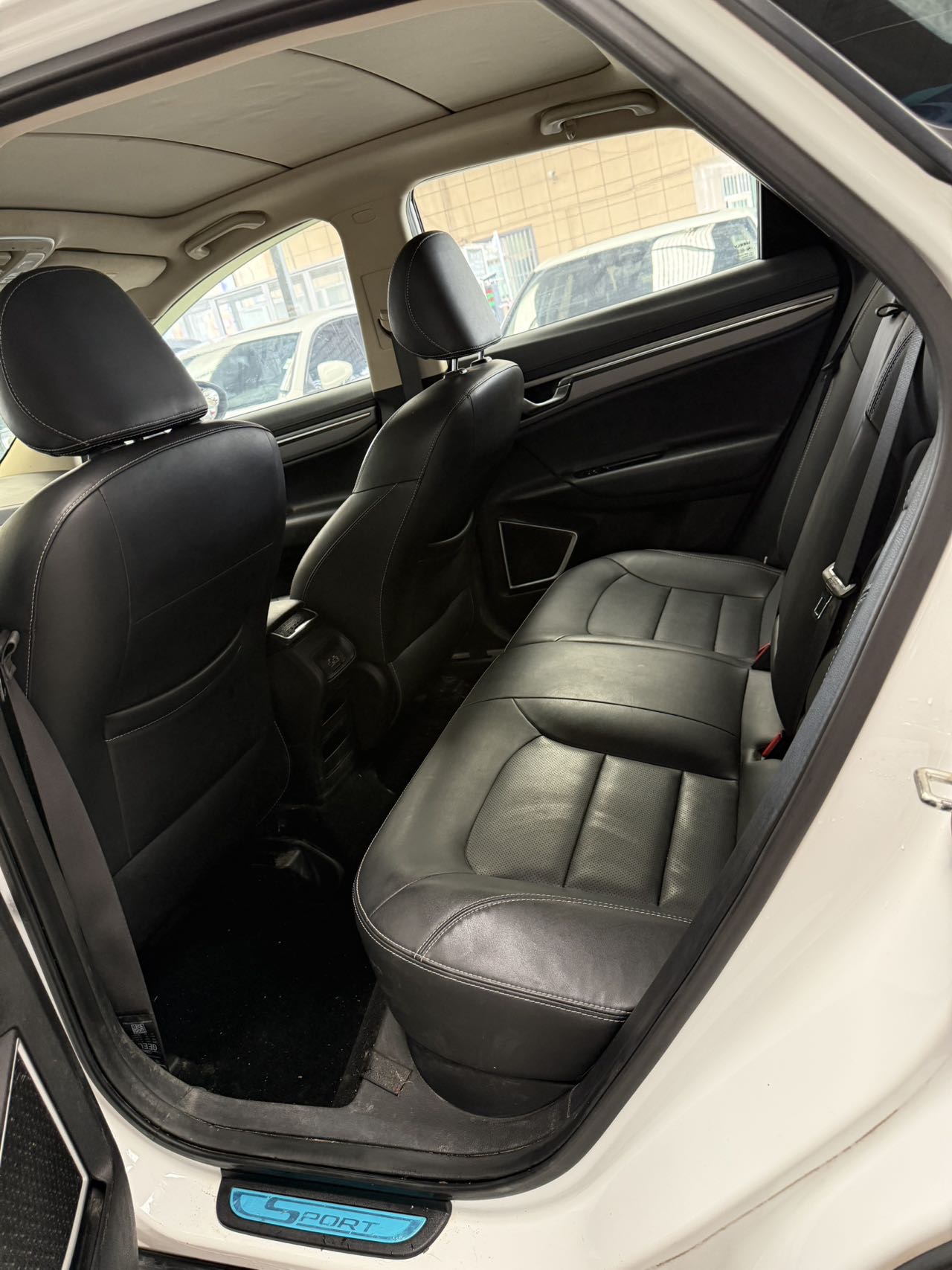 GEELY Emgrand GS 2019 car image #6