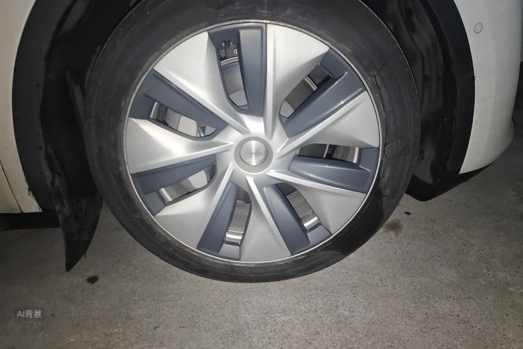 Tesla Model Y 2021 #9 Tesla Model Y 2021 car image #9