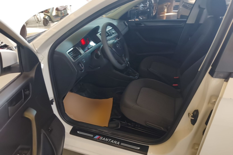 Volkswagen Santana 2018 car image #16
