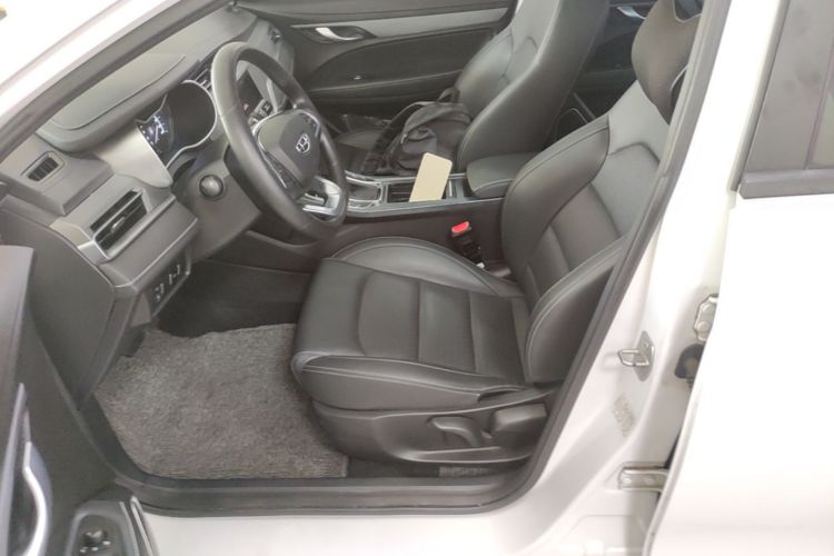 GEELY Emgrand 2021 car image #15