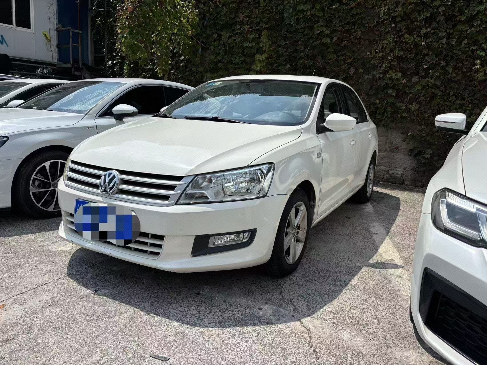 Volkswagen Santana 2015 Volkswagen Santana 2015 car image