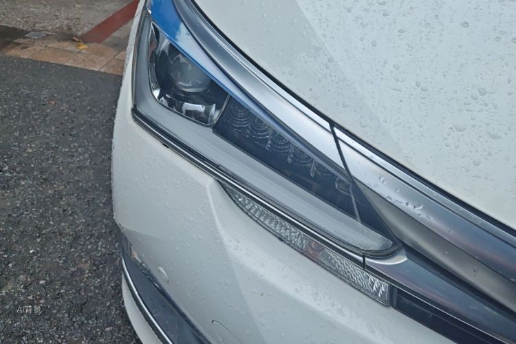 Toyota Corolla 2016 #8 Toyota Corolla 2016 car image #8
