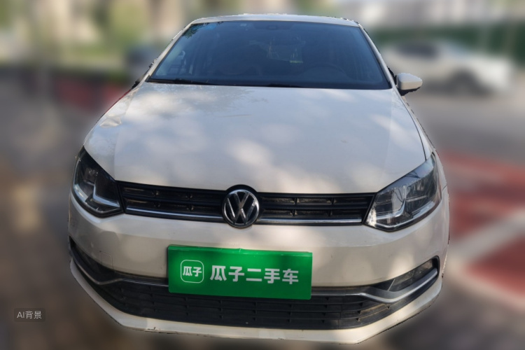 Volkswagen Polo 2016 car image #3