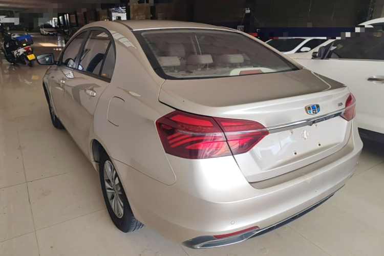 GEELY Emgrand 2018 #5 GEELY Emgrand 2018 car image #5