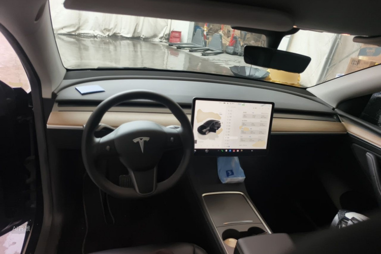 Tesla Model Y 2022 #11 Tesla Model Y 2022 car image #11