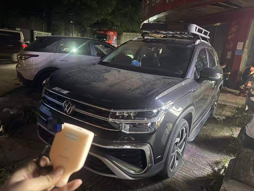 2024 2024 immagine di auto