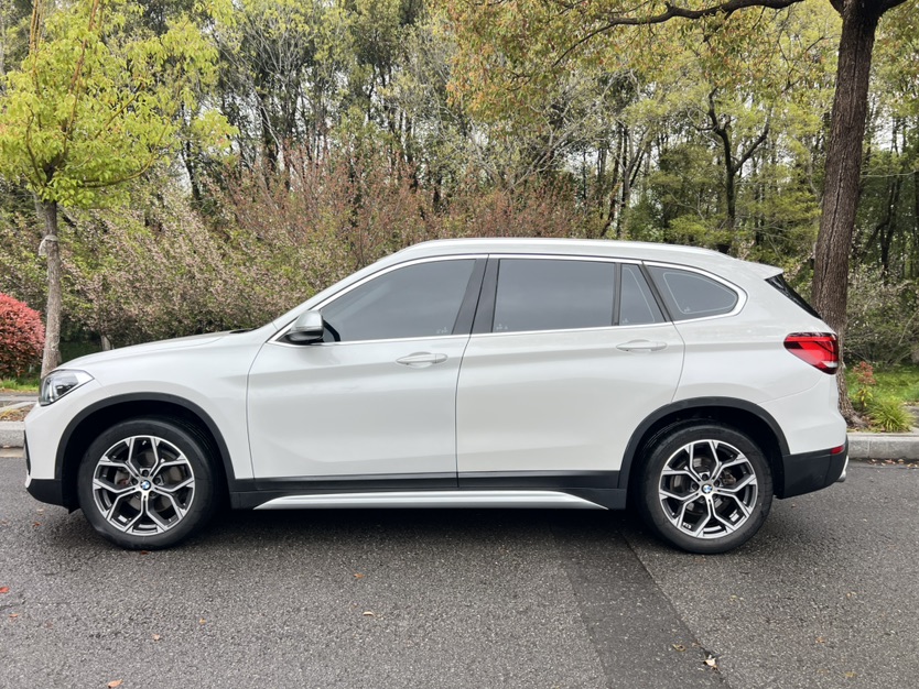 BMW X1 2021 #3 BMW X1 2021 car image #3