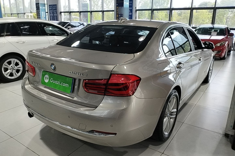 BMW 3 Series 2016 #7 BMW 3 Series 2016 car image #7