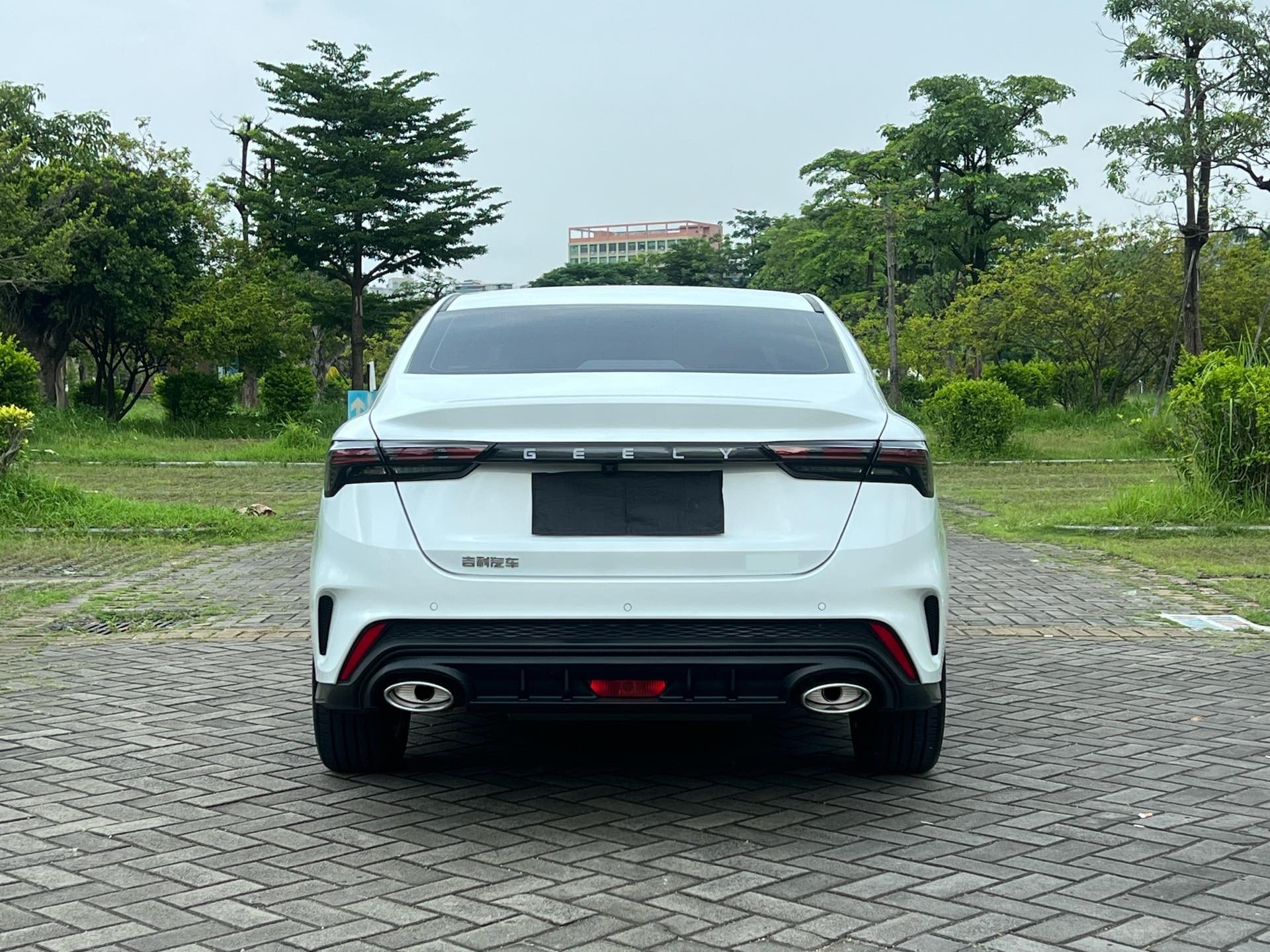 GEELY Binray 2024 car image #5