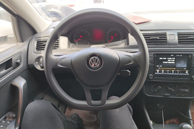 Volkswagen Santana 2018 car image #12