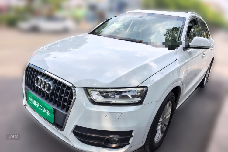 Audi Q3 2015 car image #2