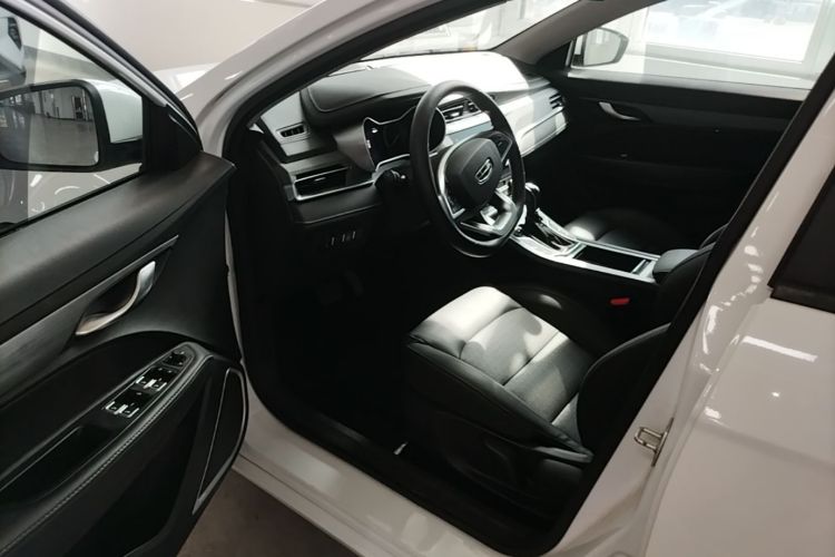 GEELY Emgrand 2021 #16 GEELY Emgrand 2021 car image #16