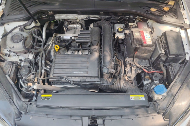 Volkswagen Golf 2020 imagem de carro #18