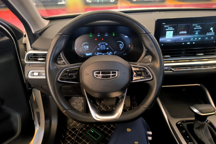 GEELY Emgrand 2022 #11 GEELY Emgrand 2022 car image #11