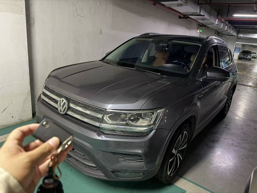 2019 2019 car image