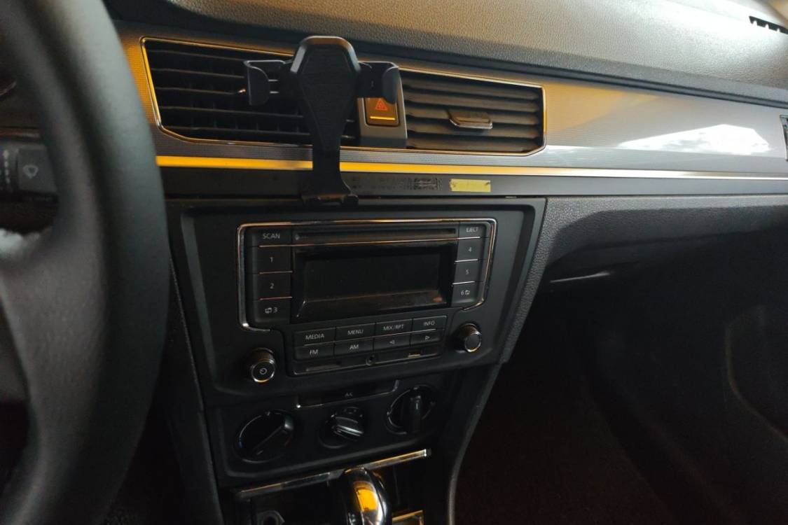 Volkswagen Bora 2016 صورة سيارة #28