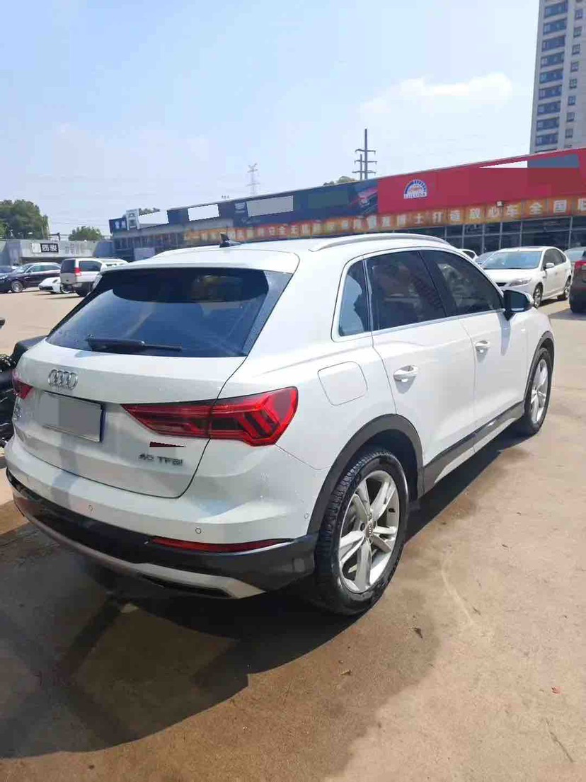 Audi Q3 2022 #5 Audi Q3 2022 car image #5