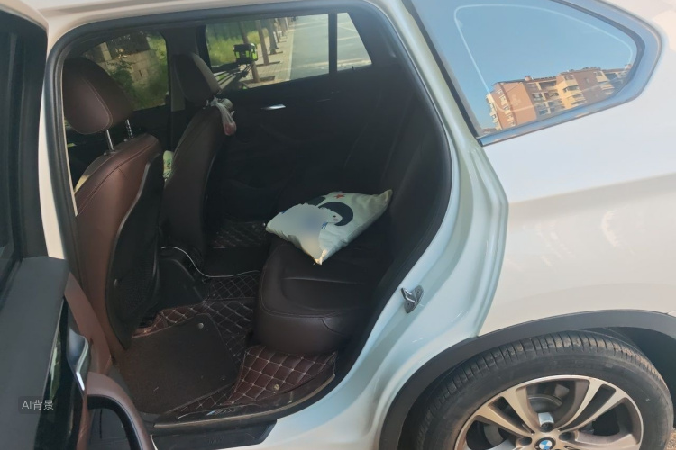 BMW X1 2018 immagine di auto #19