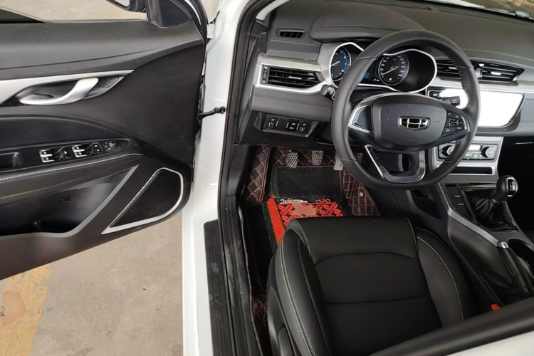 GEELY Emgrand 2020 car image #16