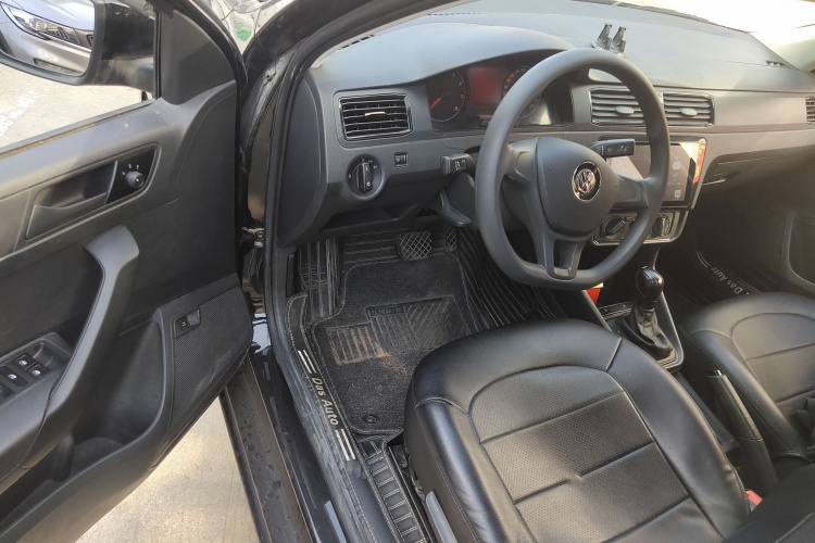 Volkswagen Santana 2021 صورة سيارة #16