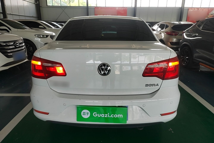Volkswagen Bora 2015 #6 Volkswagen Bora 2015 car image #6