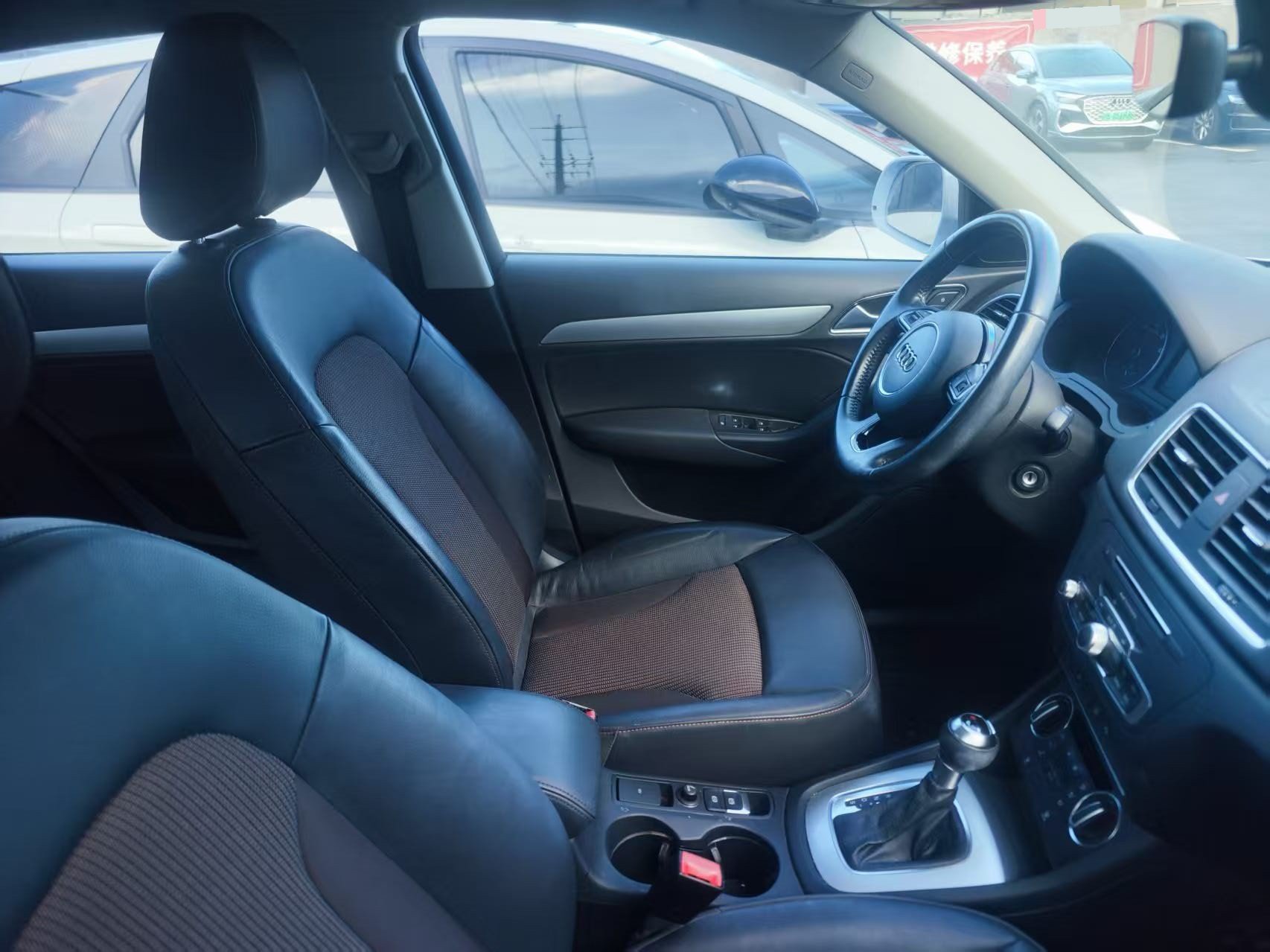 Audi Q3 2016 #5 Audi Q3 2016 car image #5