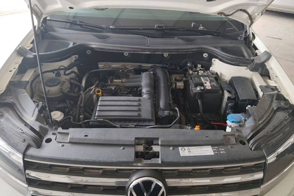 Volkswagen Tharu 2022 car image #10