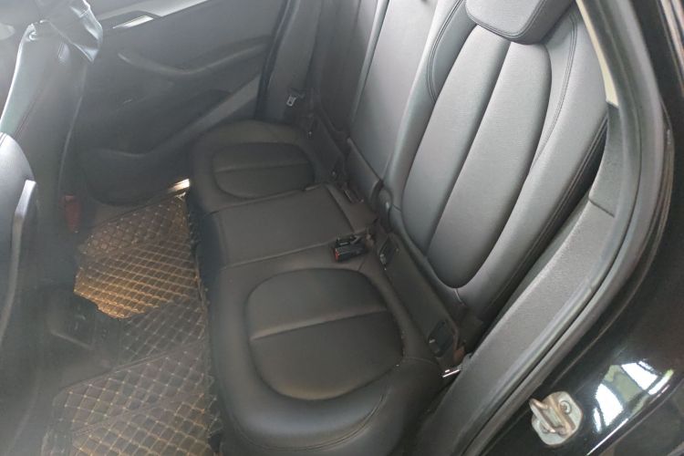 BMW X1 2019 imagen de coche #17