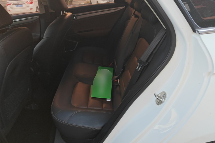 GEELY Emgrand GL 2017 car image #17