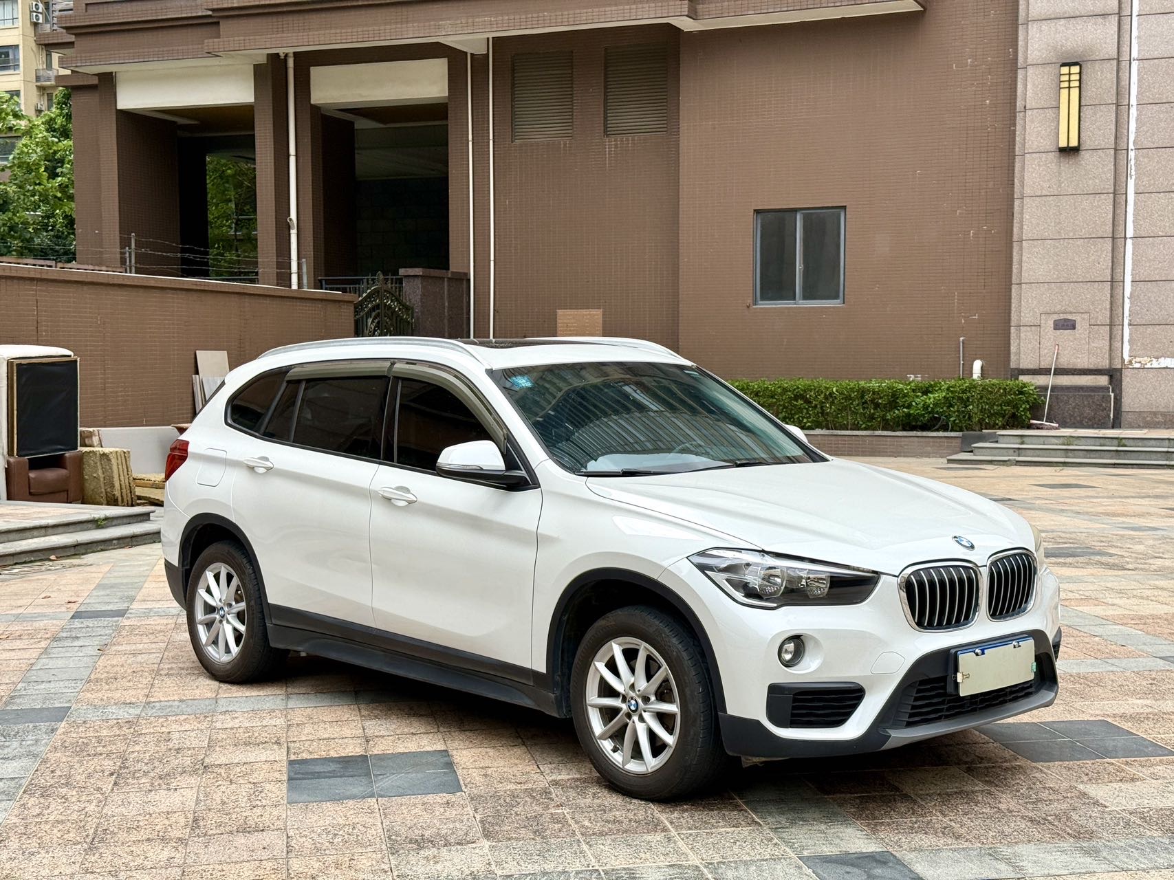 BMW X1 2018 #3 BMW X1 2018 car image #3