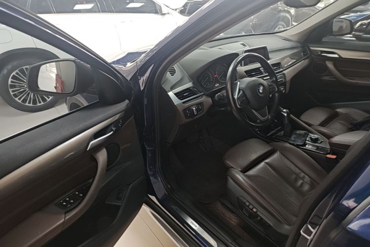 BMW X1 2018 car image #16