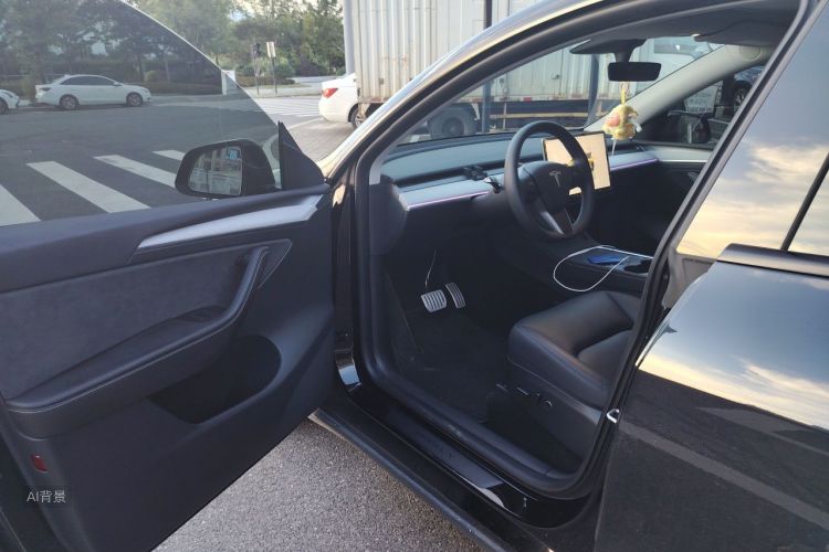 Tesla Model Y 2024 #18 Tesla Model Y 2024 immagine di auto #18