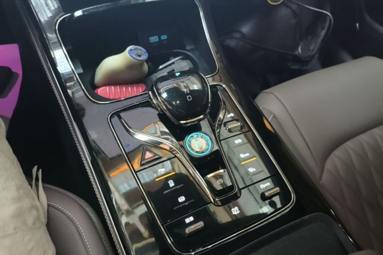 BYD Han 2023 #14 BYD Han 2023 immagine di auto #14