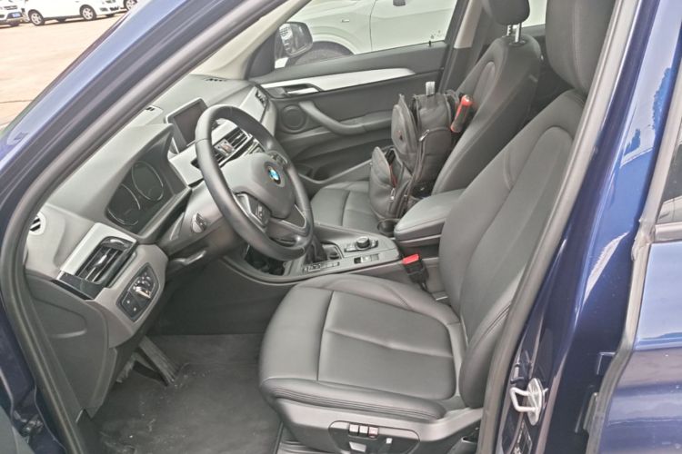 BMW X1 2019 car image #19