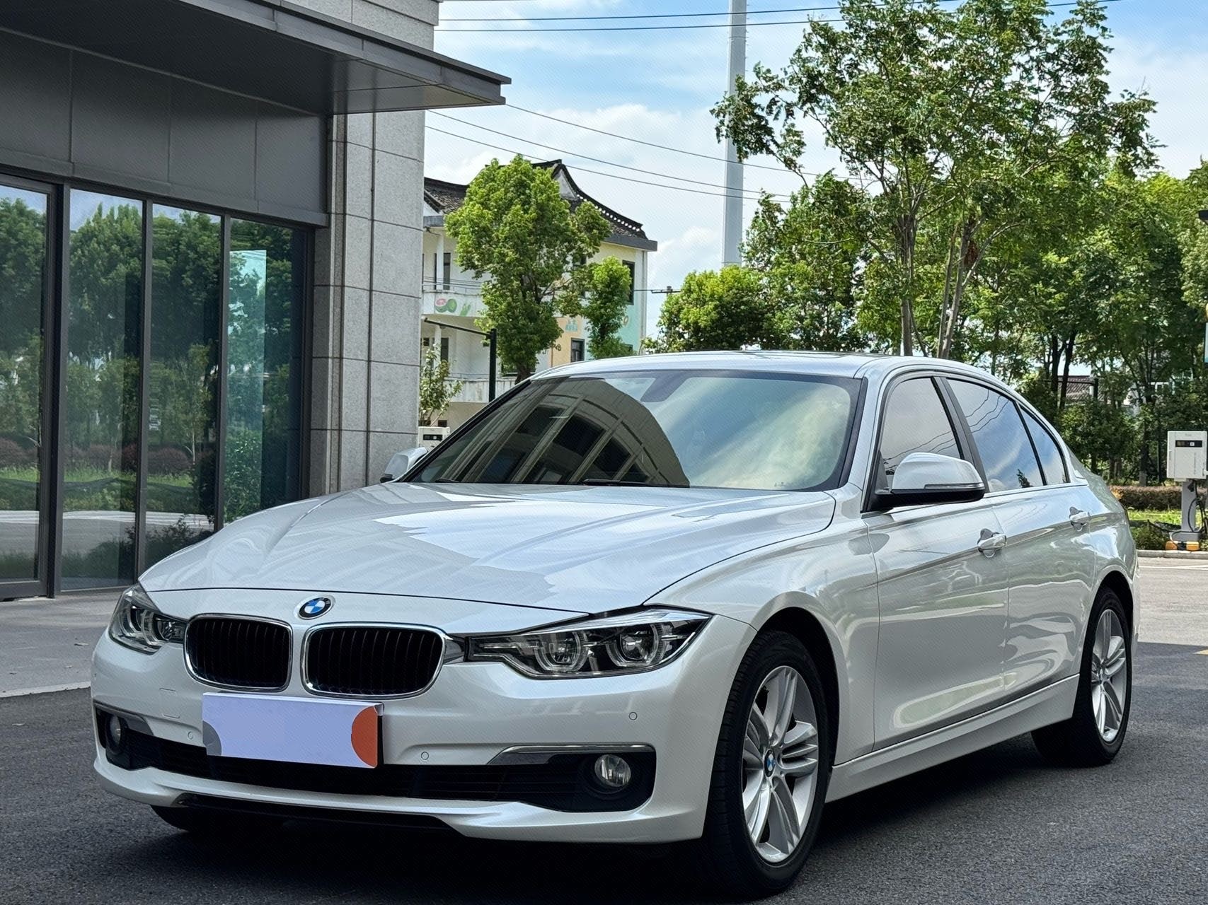 2016 2016 car image