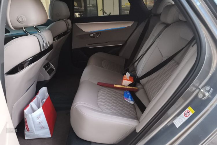 BYD Han 2024 imagem de carro #19
