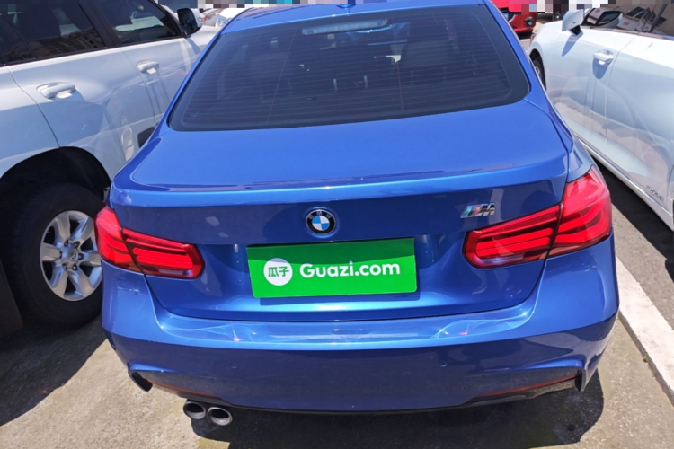 BMW 3 Series 2018 #4 BMW 3 Series 2018 car image #4