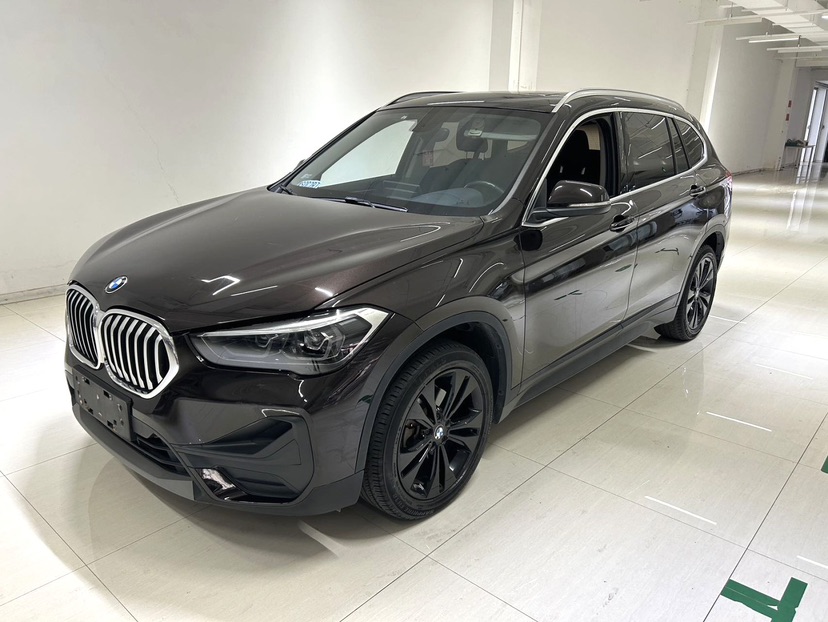BMW X1 2021 BMW X1 2021 car image