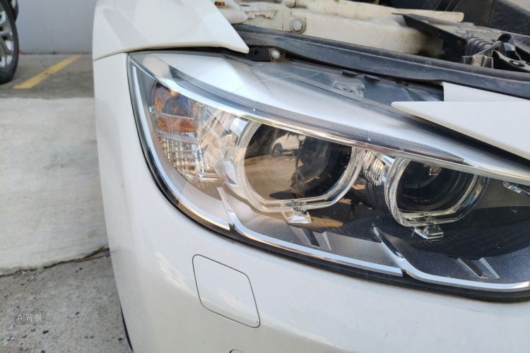 BMW 3 Series 2015 car image #8