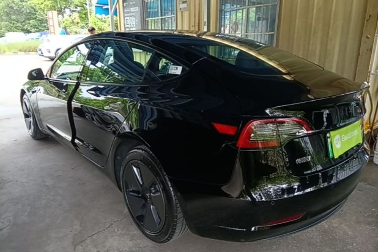 Tesla Model 3 2023 car image #5