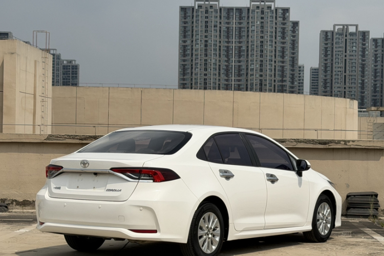 Toyota Corolla 2021 car image #4