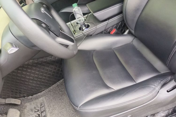Tesla Model Y 2023 #19 Tesla Model Y 2023 car image #19