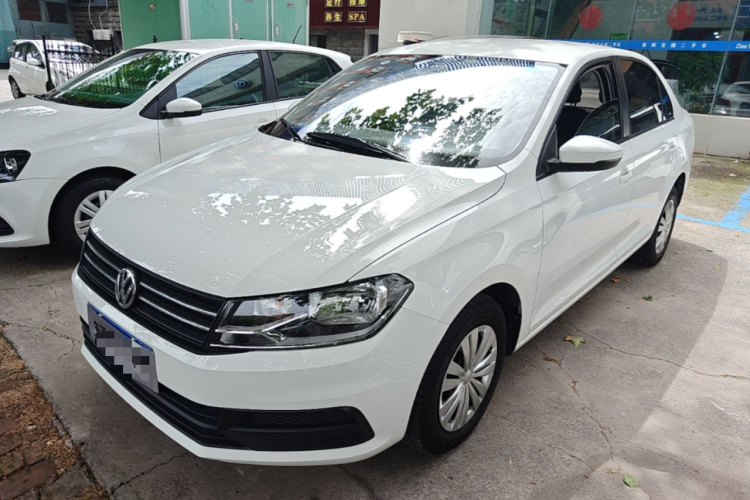 Volkswagen Santana 2021 car image #2