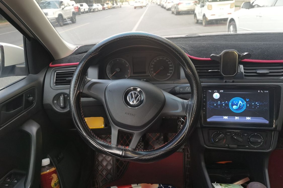 Volkswagen Santana 2018 immagine di auto #22