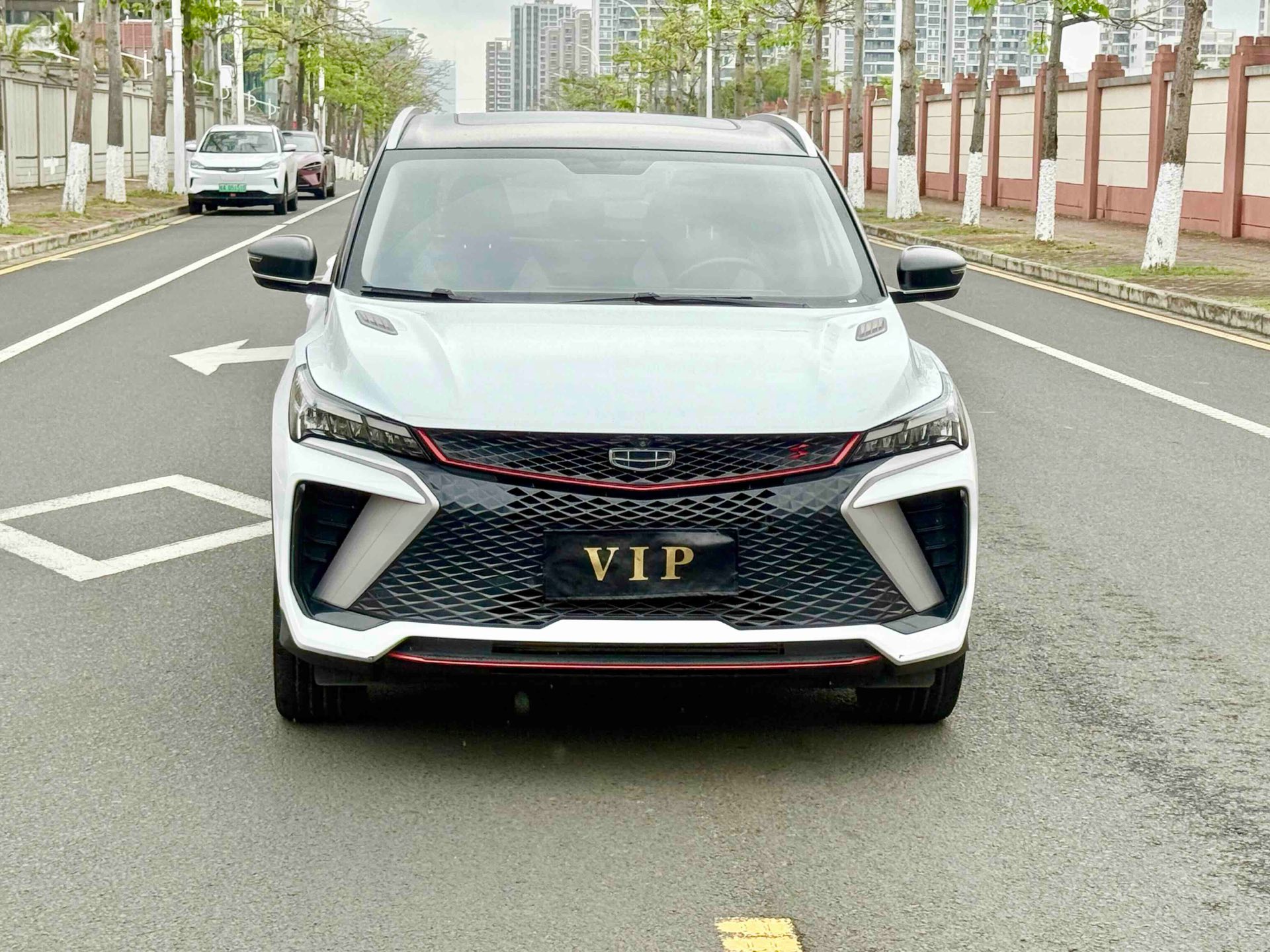 GEELY Coolray 2023 immagine di auto #3