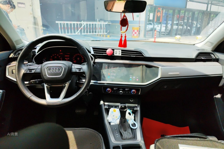 Audi Q3 2023 #11 Audi Q3 2023 car image #11
