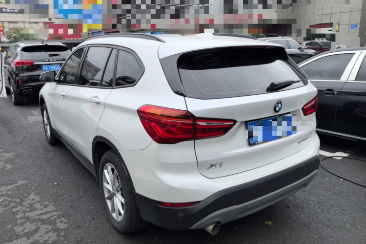 BMW X1 2019 #5 BMW X1 2019 car image #5