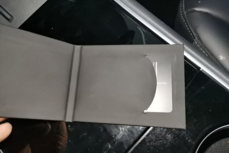 Tesla Model 3 2020 immagine di auto #9