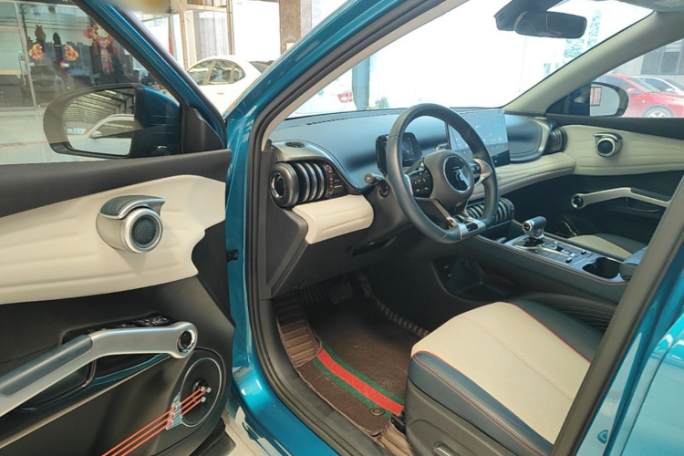 BYD Yuan Plus 2022 #16 BYD Yuan Plus 2022 car image #16